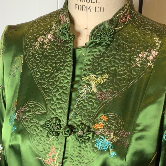 Vintage Other - VTG Tangzhuang Green Silk Jacket 38